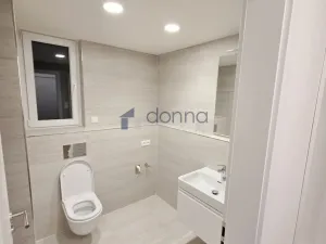 Pronájem bytu 1+kk, Praha, Poděbradská, 33 m2