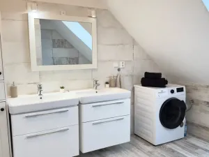 Pronájem rodinného domu, Sány, Jana Čapka ze Sán, 125 m2