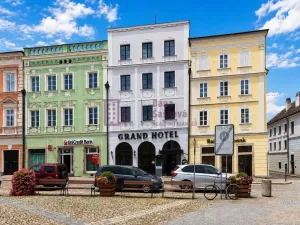 Pronájem bytu 1+kk, Jindřichův Hradec - Jindřichův Hradec I, nám. Míru, 23 m2