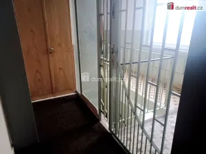 Pronájem bytu 4+1, Ústí nad Labem - Všebořice, Spartakiádní, 92 m2