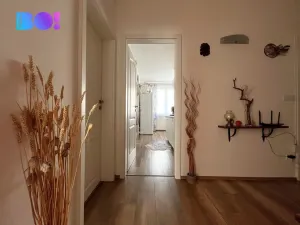 Prodej bytu 2+1, Tábor, Kpt. Jaroše, 64 m2