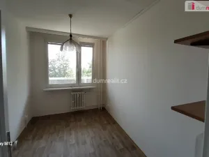 Pronájem bytu 2+kk, Praha - Kobylisy, Mirovická, 43 m2
