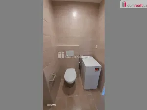 Pronájem bytu 2+kk, Praha - Kobylisy, Mirovická, 43 m2