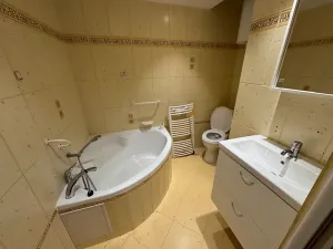 Pronájem bytu 3+1, Vápenná, 70 m2