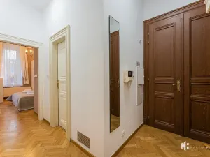 Prodej bytu 2+kk, Praha - Josefov, Maiselova, 97 m2