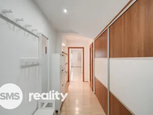 Prodej bytu 2+1, Opava, Pekařská, 74 m2