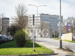 Prodej bytu 3+kk, Praha - Prosek, Návarovská, 83 m2