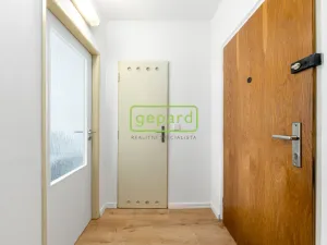 Prodej bytu 3+kk, Praha, Šimůnkova, 60 m2