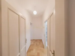 Pronájem bytu 1+1, Olomouc, Šemberova, 31 m2