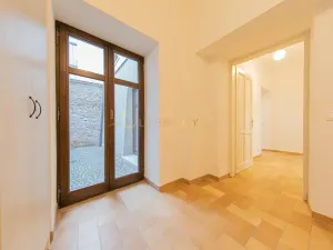 Pronájem bytu 1+1, Olomouc, Šemberova, 31 m2