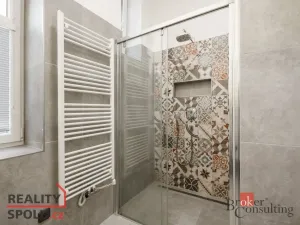 Pronájem bytu 2+1, Liberec - Liberec I-Staré Město, Sokolská, 74 m2