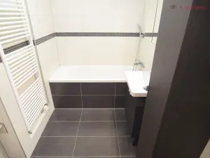 Pronájem bytu 3+kk, Brno - Líšeň, Houbalova, 72 m2