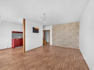 Pronájem bytu 3+kk, Praha, Livornská, 70 m2