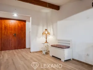 Prodej rodinného domu, Jevišovka, 306 m2