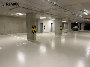 Pronájem bytu 2+kk, Praha - Letňany, Vyletalova, 54 m2