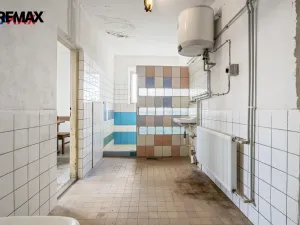 Prodej obchodního prostoru, Milín, Nádražní, 129 m2