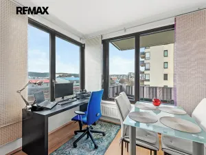 Pronájem bytu 2+kk, Praha - Vysočany, Sousedíkova, 55 m2