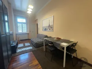 Pronájem bytu 2+kk, Praha - Žižkov, Blahníkova, 35 m2