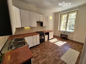Pronájem bytu 2+1, Praha - Žižkov, Žerotínova, 64 m2