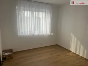 Pronájem rodinného domu, Dolní Bousov, 100 m2