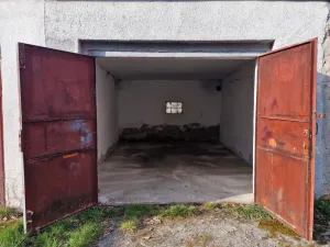 Prodej garáže, Chomutov, Zadní Vinohrady, 22 m2