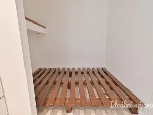 Pronájem bytu 1+1, Brno, Bratislavská, 40 m2