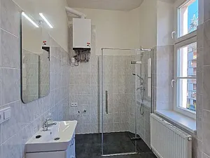 Pronájem bytu 2+kk, Praha - Holešovice, Dělnická, 54 m2