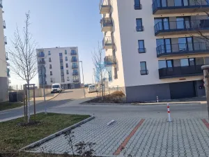 Pronájem garážového stání, Plzeň, Vojanova, 12 m2