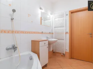 Pronájem bytu 2+kk, Praha - Modřany, Semická, 53 m2