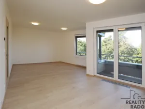 Pronájem bytu 1+kk, Praha - Záběhlice, Klapálkova, 43 m2