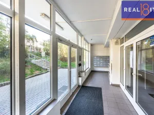 Prodej bytu 3+1, Praha, Jasmínová, 77 m2