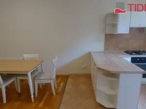 Pronájem bytu 2+1, Praha, Myslíkova, 70 m2