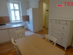 Pronájem bytu 2+1, Praha, Myslíkova, 70 m2