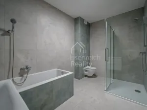 Prodej bytu 3+kk, Hradec Králové - Slatina, Pod Spáleníkem, 84 m2