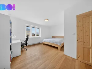 Prodej rodinného domu, Hrabyně, 270 m2