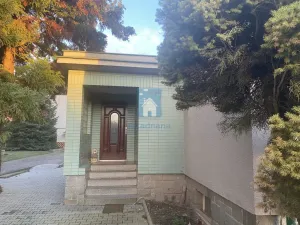 Pronájem atypického bytu, Plzeň, Jarní, 20 m2