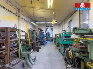 Prodej výrobních prostor, Bedihošť, Komenského, 180 m2