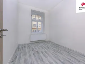 Pronájem bytu 2+kk, Pardubice, Nerudova, 30 m2