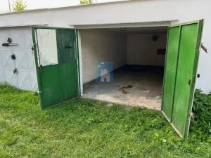 Pronájem garáže, Praha - Běchovice, 24 m2