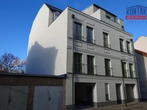 Pronájem bytu 2+kk, České Budějovice, Jeronýmova, 55 m2