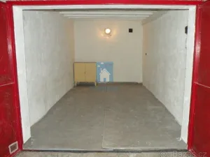 Pronájem garáže, Plzeň, Pařížská, 16 m2