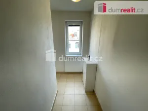 Pronájem bytu 1+kk, Praha - Smíchov, Svornosti, 25 m2