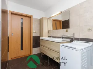 Prodej bytu 2+kk, Pardubice, Sladkovského, 58 m2