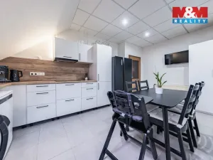 Prodej výrobních prostor, Droužkovice, Rudé armády, 486 m2