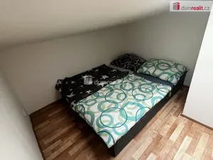 Pronájem atypického bytu, Praha - Běchovice, Podnikatelská, 14 m2