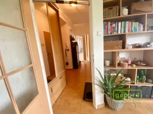 Pronájem bytu 2+kk, Praha, Jihlavská, 54 m2