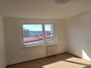 Pronájem bytu 2+kk, Ústí nad Labem, Na Kohoutě, 42 m2