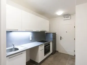 Pronájem bytu 2+1, Praha - Bubeneč, U zeměpisného ústavu, 44 m2