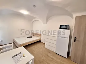 Pronájem bytu 1+kk, Olomouc, 1. máje, 30 m2