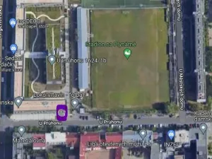 Pronájem garážového stání, Praha - Holešovice, Argentinská, 13 m2